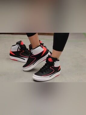 Air Jordan 2 Infrared 23 Platinum Black Sneakers Women's 6 / Youth 4.5